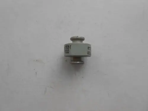 К15У-1А 3.5кВ 18 пф 4квар фото 2 К15У-1А 3.5кВ 18 пф 4квар фото 2